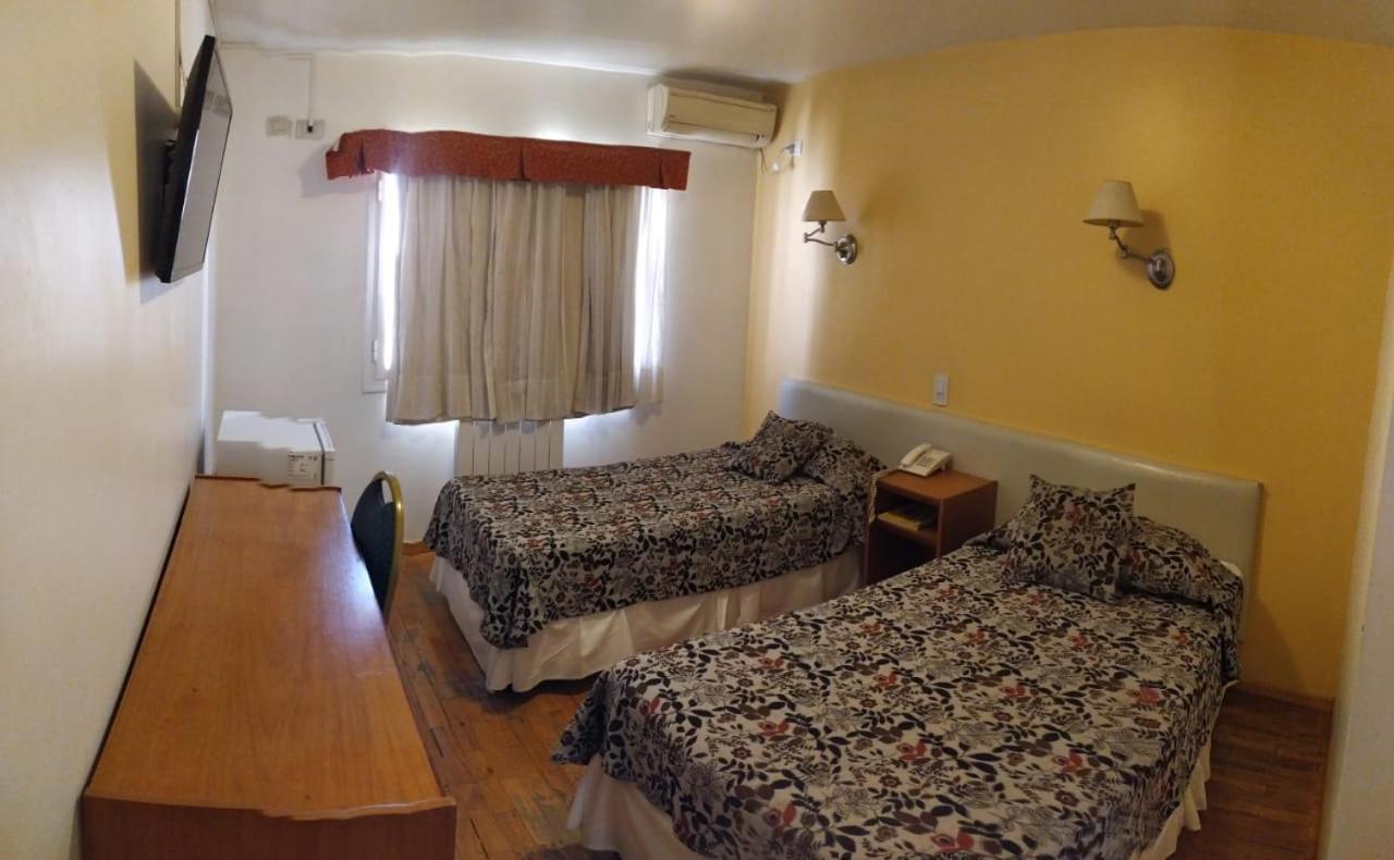Hotel Crystal Неукен Экстерьер фото