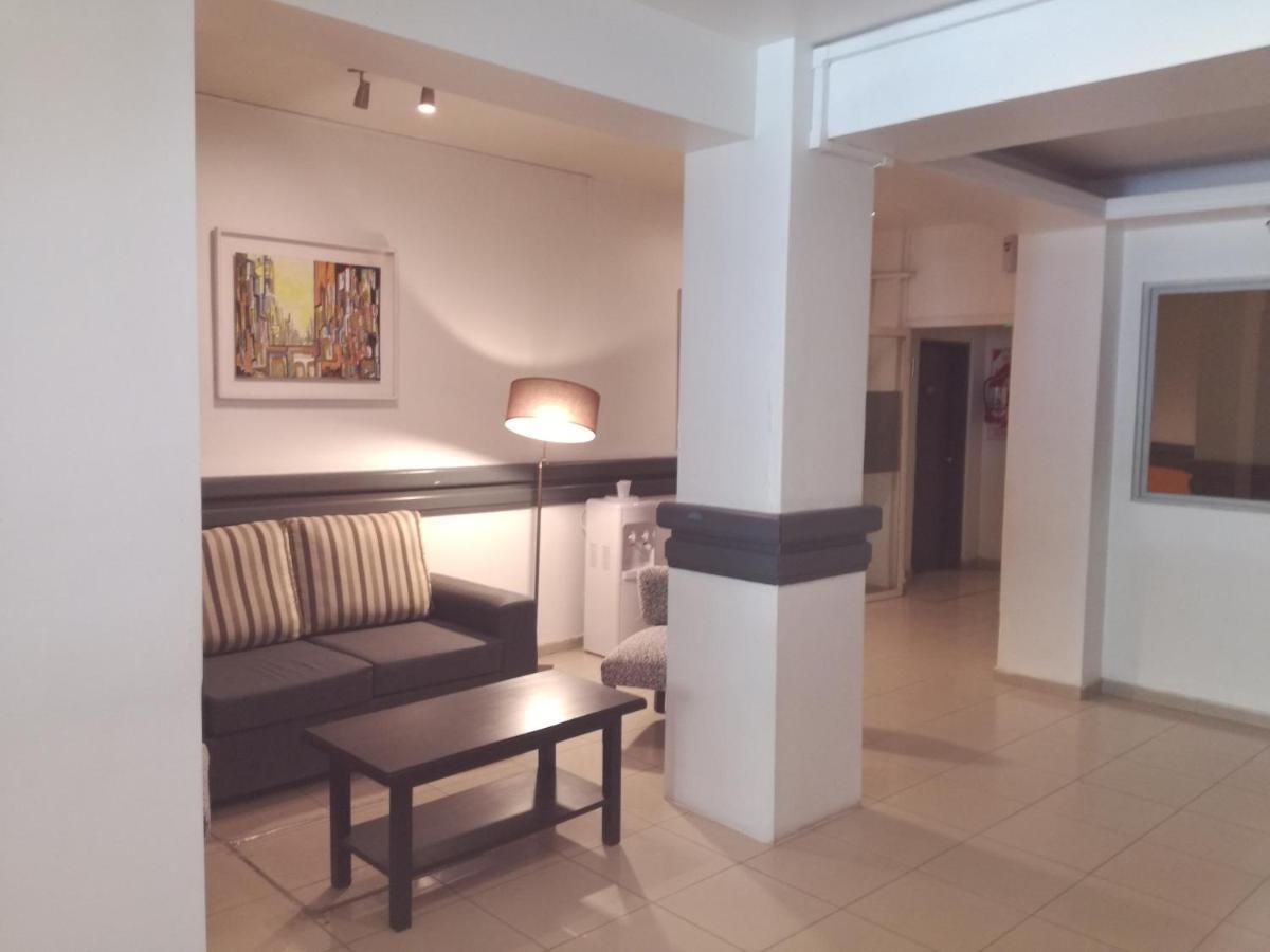 Hotel Crystal Неукен Экстерьер фото